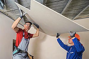 10 Étapes à suivre pour poser un plafond correctement à Saint-Thomas-la-Garde